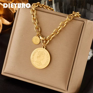 Gold Hip Hop Round Portrait Coin Necklace - Fashion Jewelry Gift